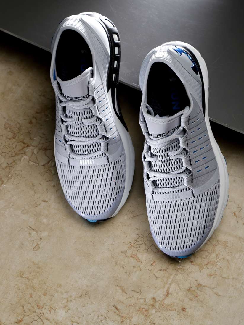 Under armour men's speedform europa best sale