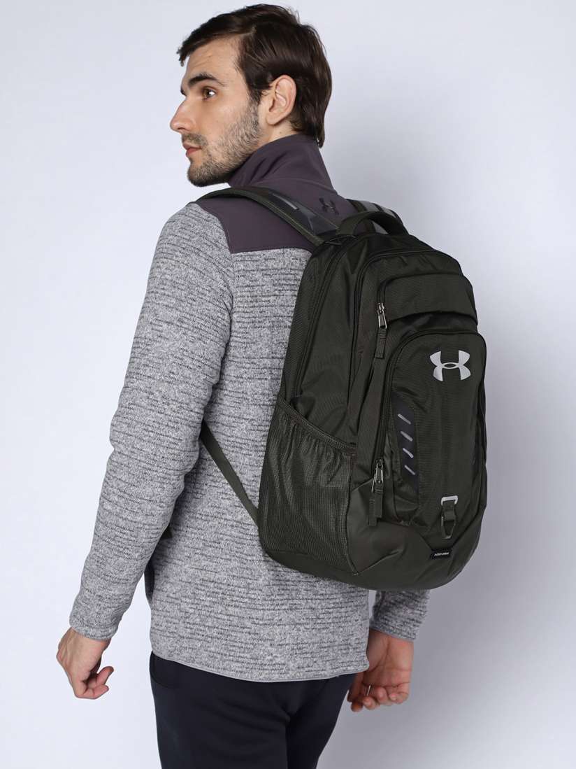 Under Armour Men s Gameday cental Backpack