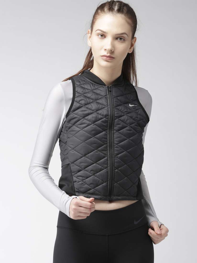 Nike arolyr jacket clearance