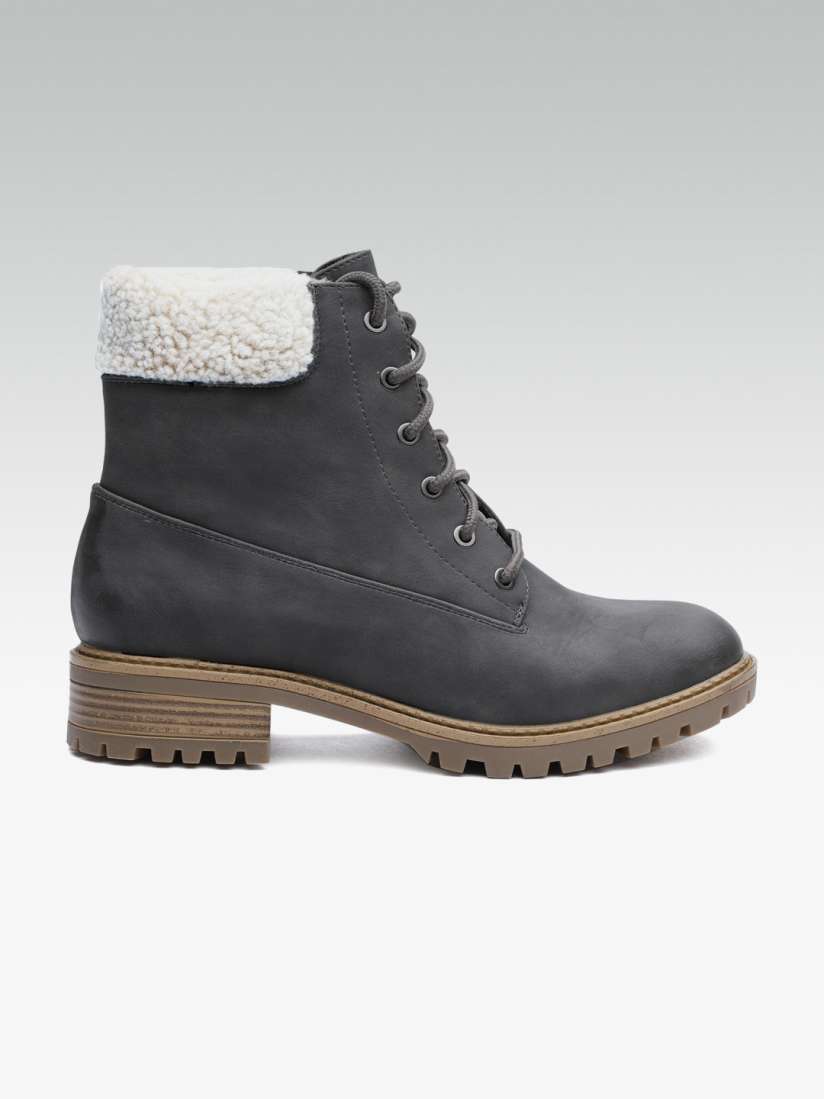 Buy DOROTHY PERKINS Women Charcoal Grey Solid High Top Flat Boots Boots for Women 7637067 Myntra