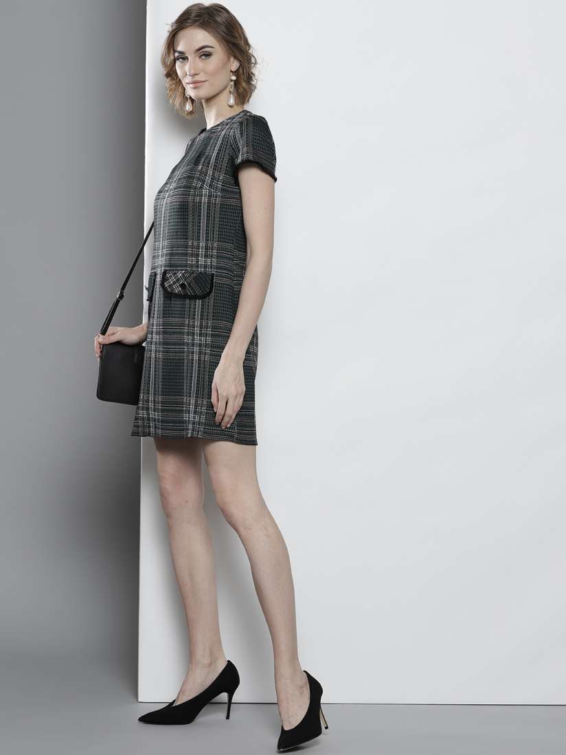 Dorothy perkins petite black dress deals
