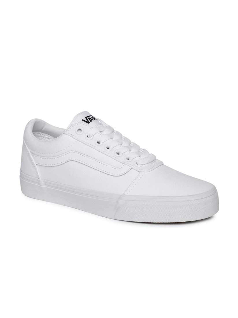 White vans pumps top