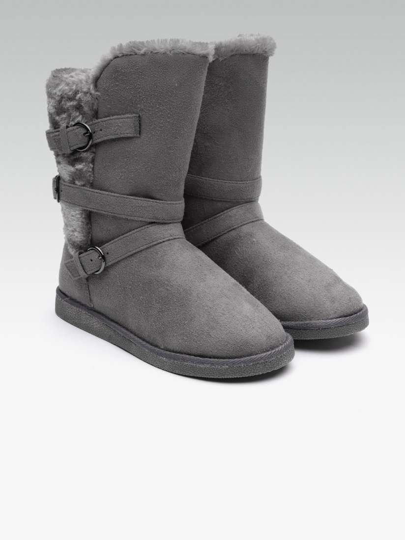 Uggs carlton london top