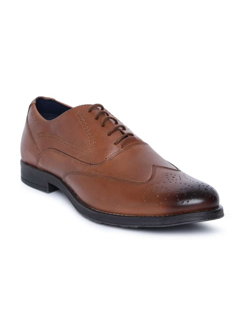 Ruosh casual shoes shop