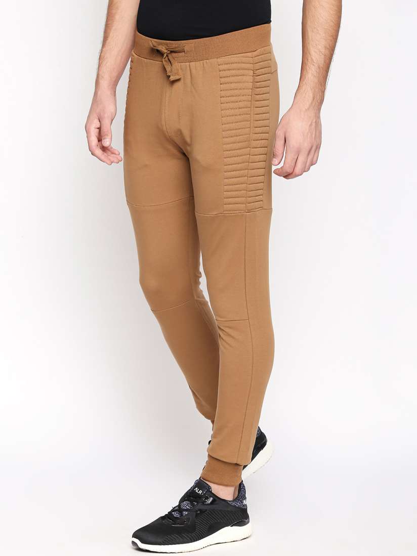 Beevee joggers 2025