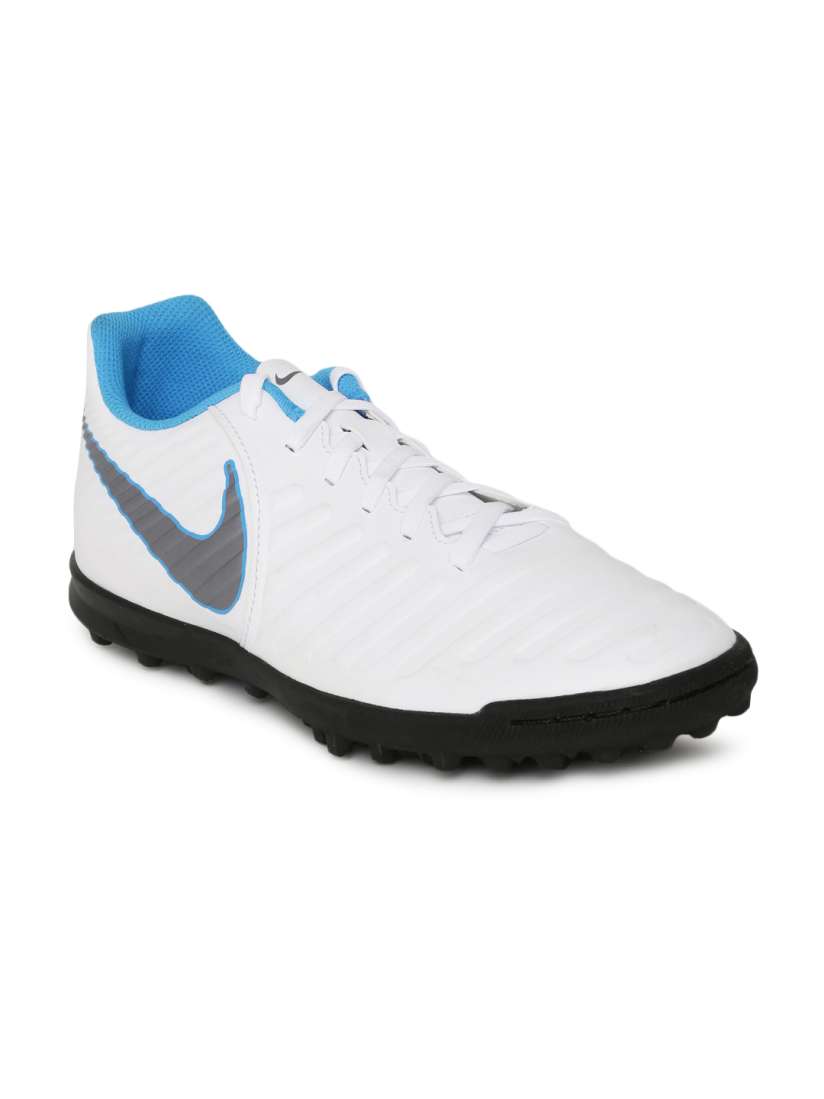 Nike studs myntra deals