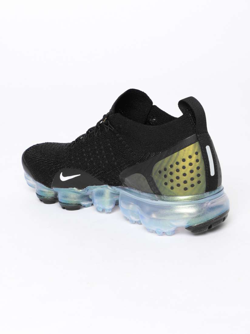 Men's nike air vapormax flyknit 2 running shoes black deals