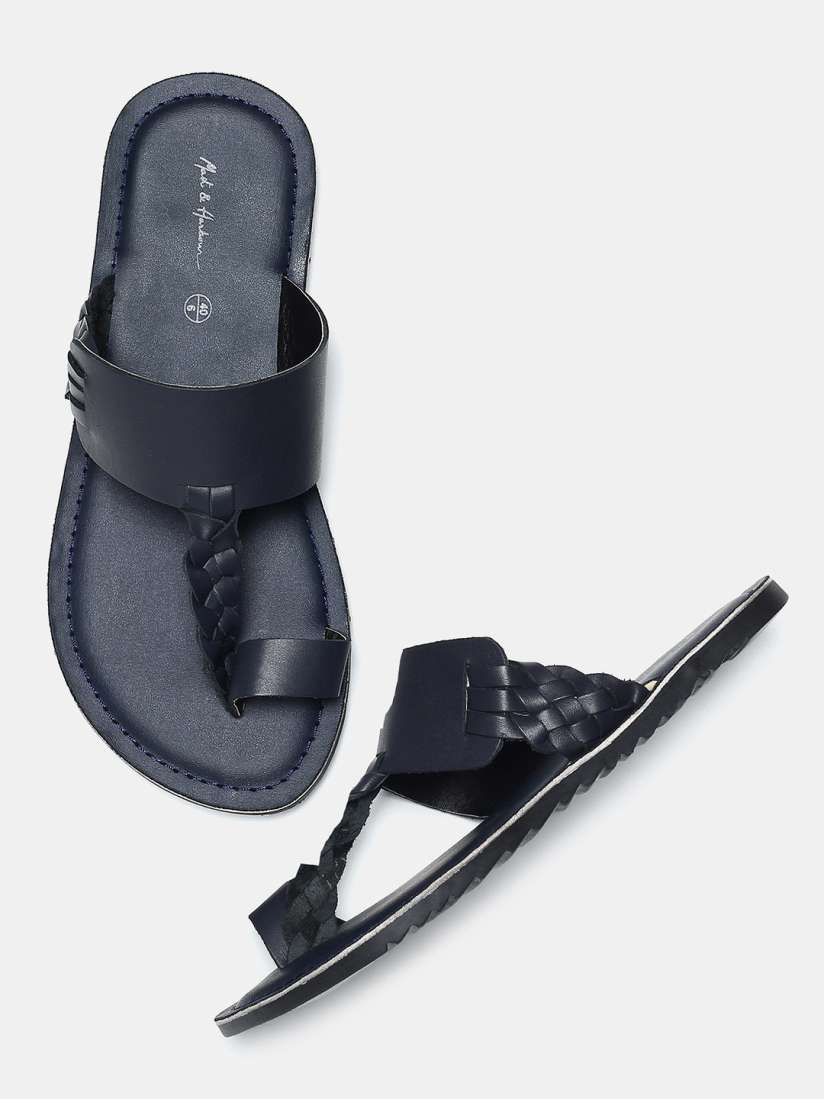Mast and harbour sandals 2025