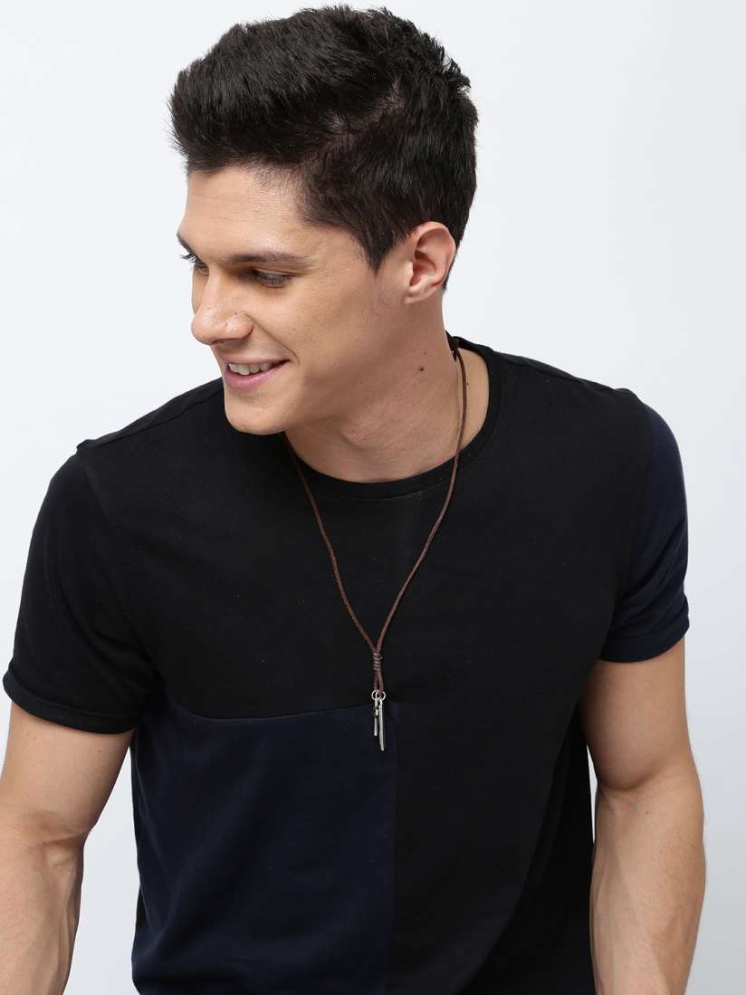Buy UNKNOWN by Ayesha Brown Metal Leather Neckpiece Necklace and Chains for Men 8230433 Myntra