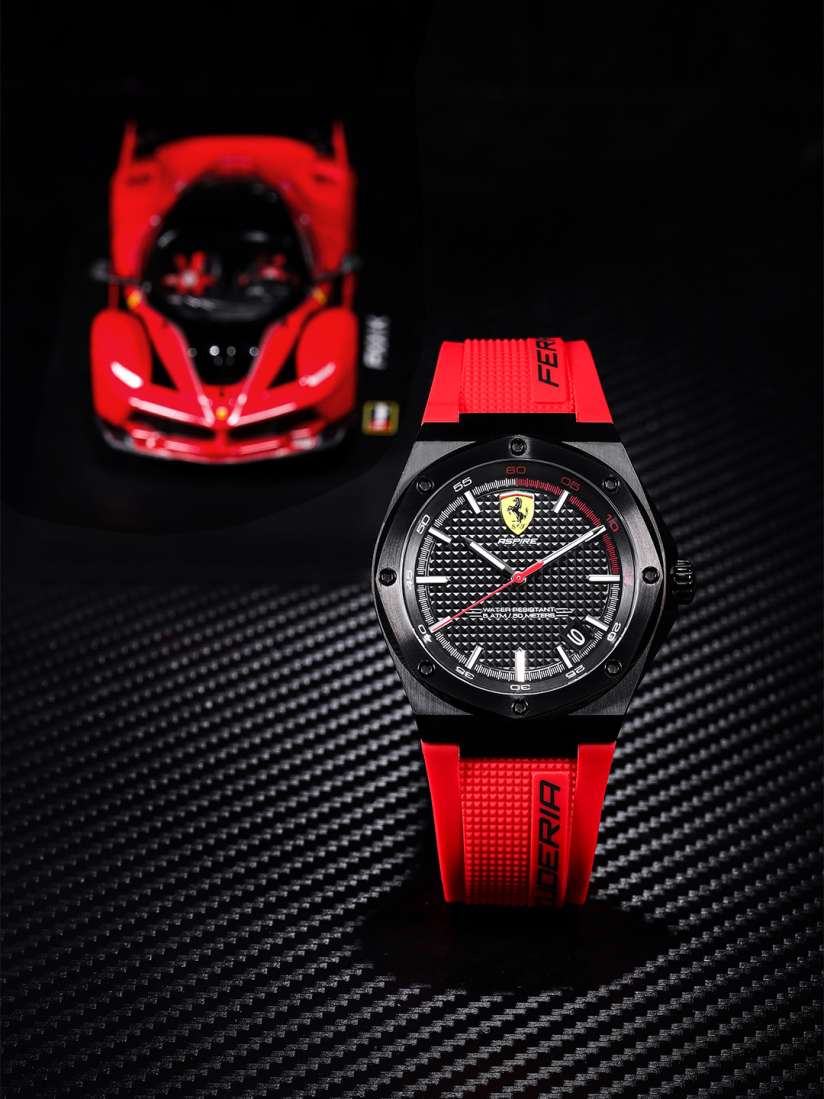 Buy SCUDERIA FERRARI Men Black ASPIRE Watch Gift Set 870030 Watch Gift Set for Men 8240865 Myntra