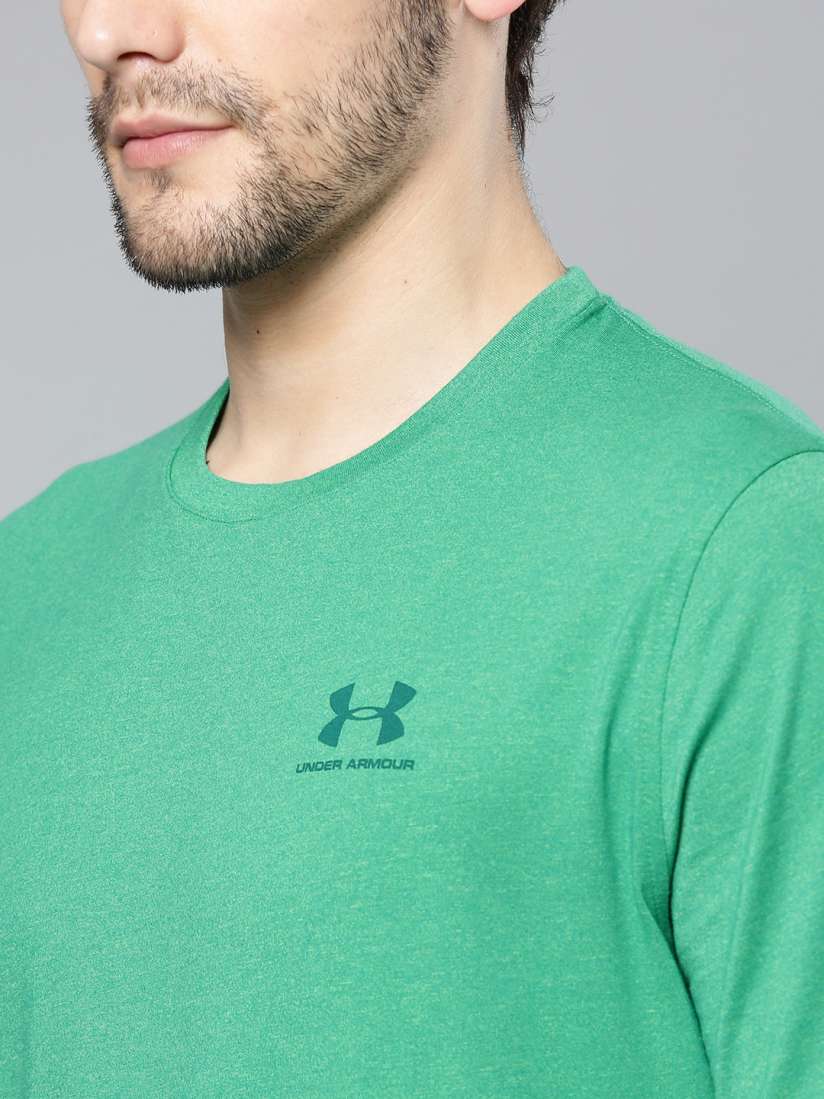 Under armour charged cotton left chest lockup best sale