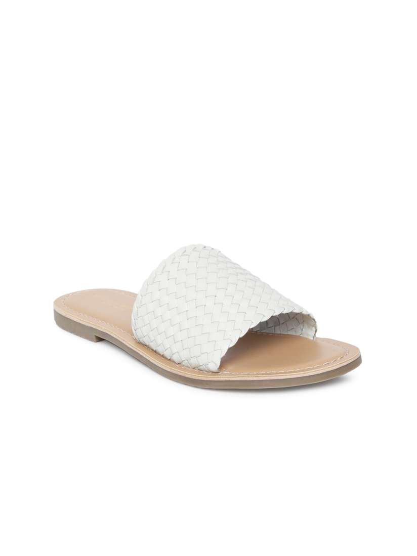Steve madden open toe flats 2025
