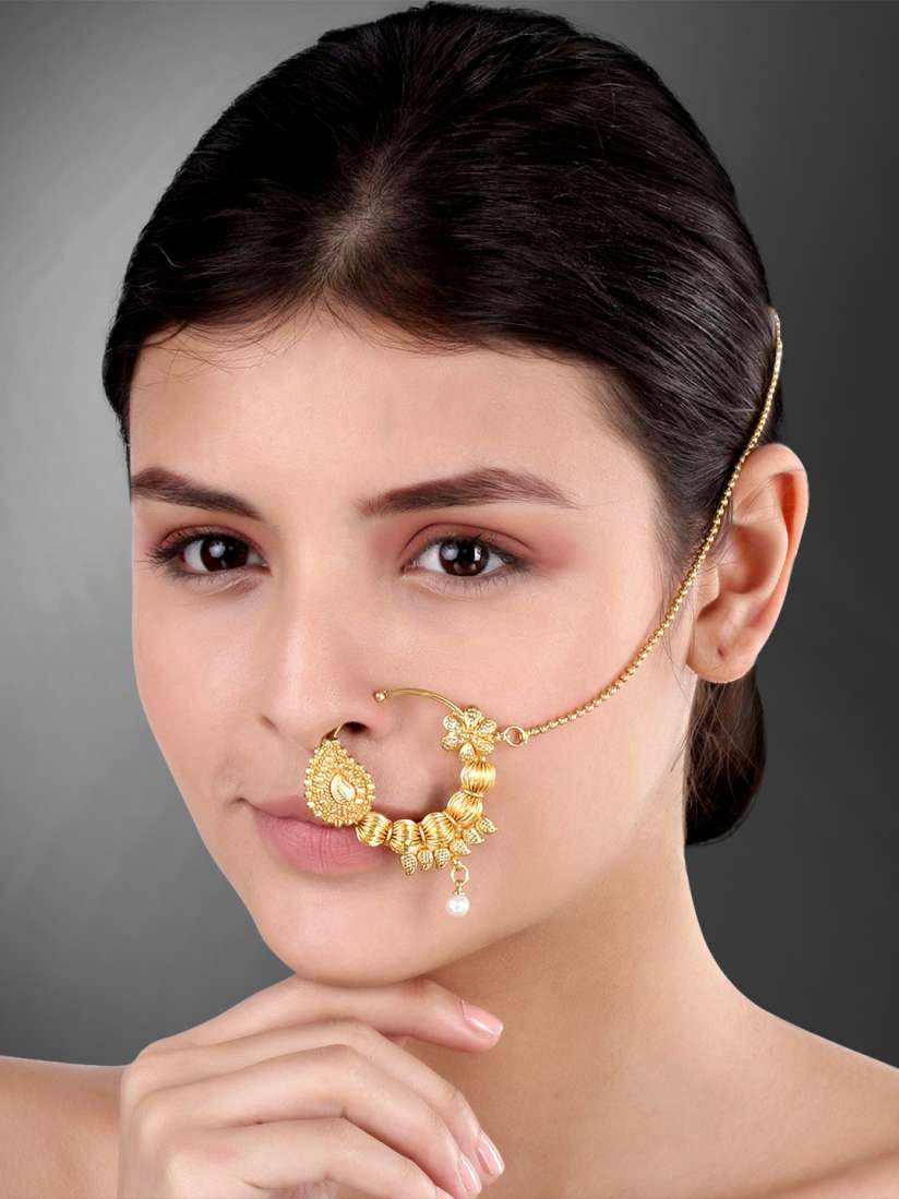 Myntra nose pin new arrivals