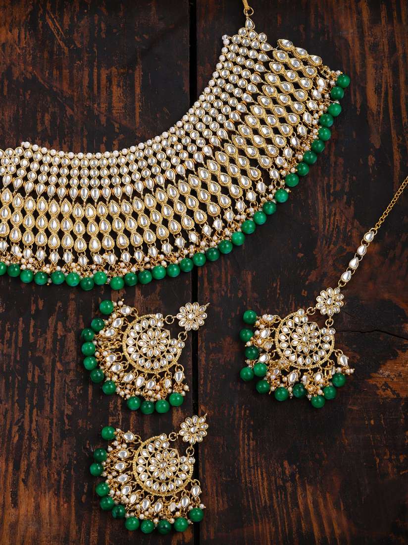 Buy Zaveri Pearls Gold Toned Kundan Studed Jewellery Set Jewellery Set for Women 8644011 Myntra