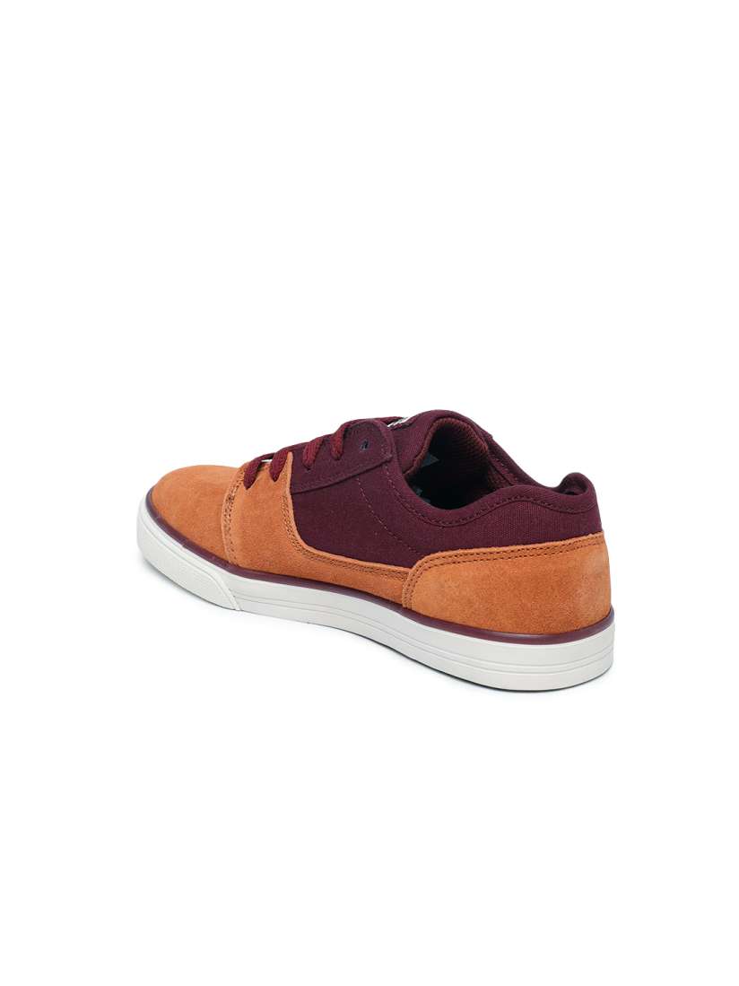 Dc boys sneakers top
