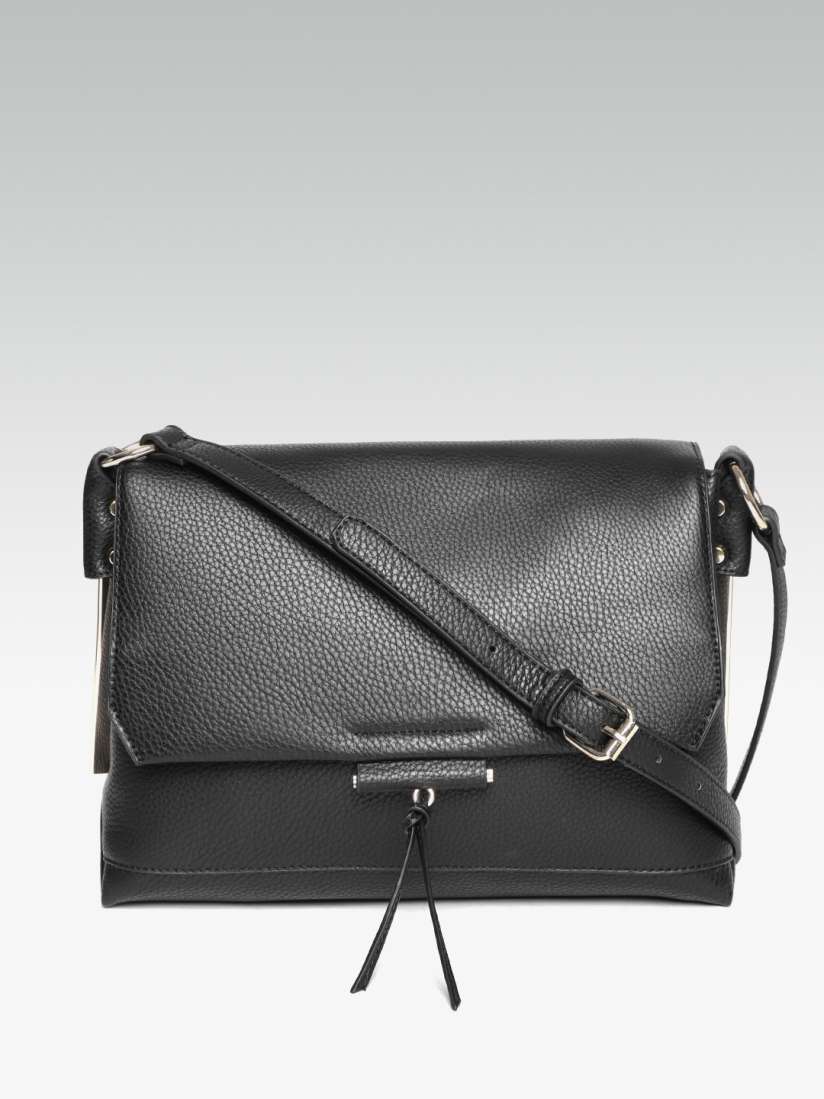 Dorothy perkins sling bag deals