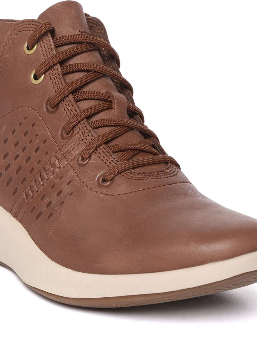 Buy Timberland Men Brown FlyRoam Chill Chukka Boots Boots for Men 8815947 Myntra