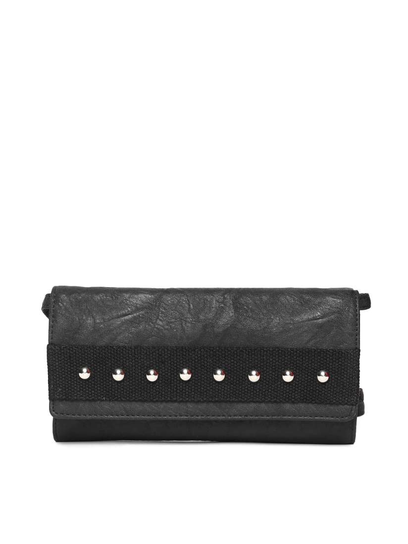 Baggit clutches myntra shop