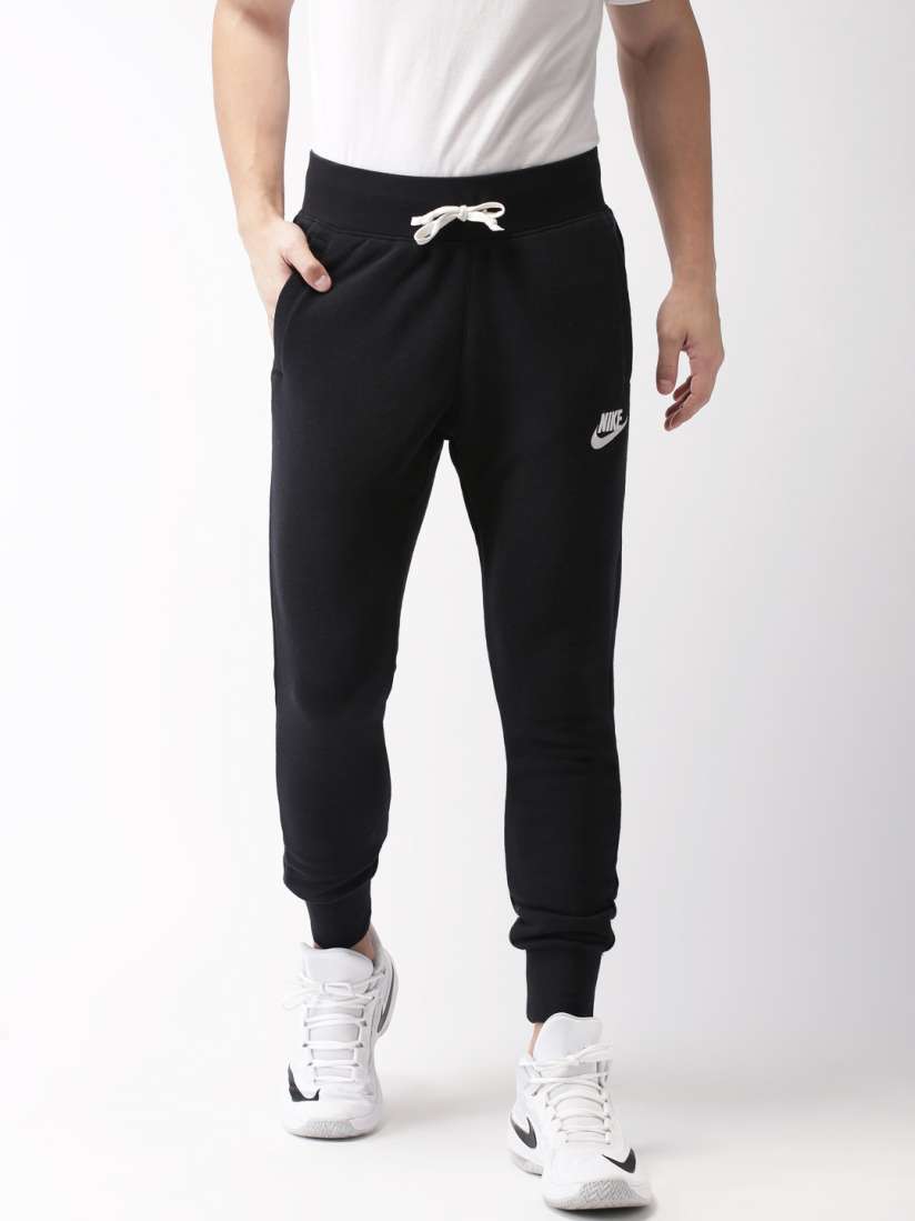 Nike joggers myntra clearance
