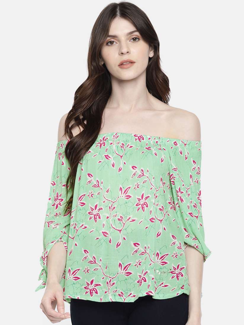 Jeans top myntra outlet