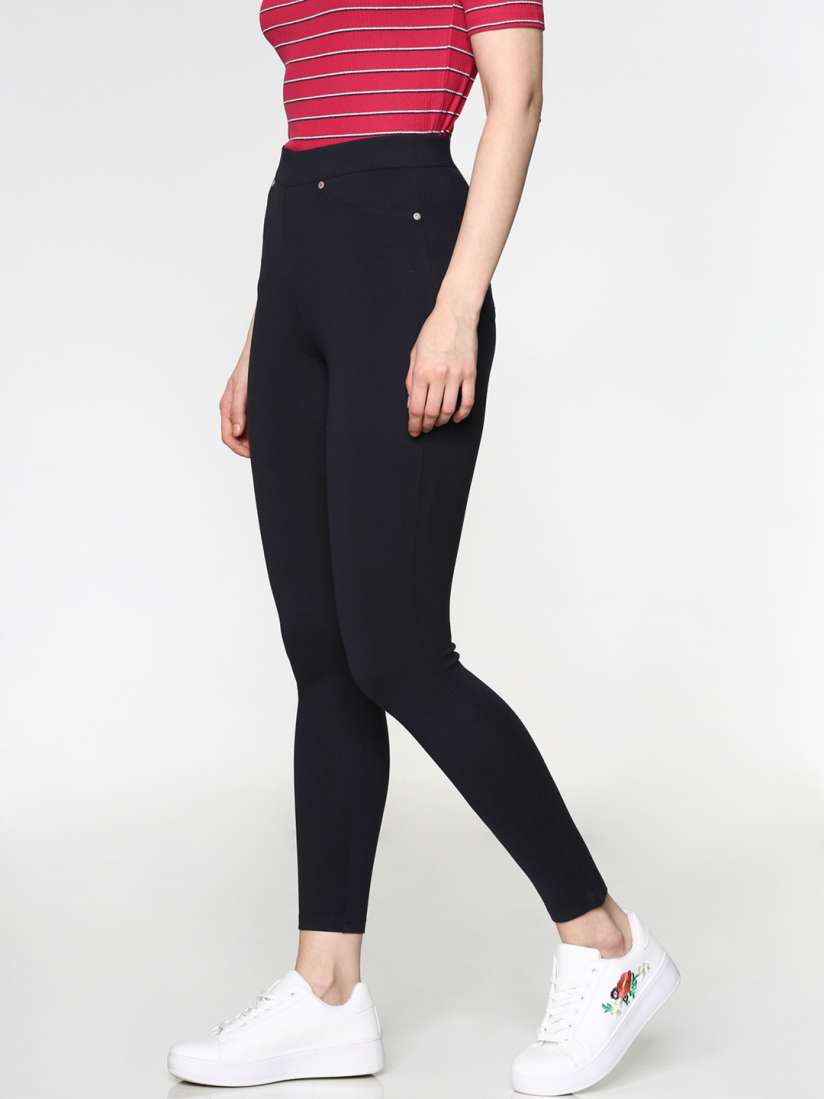 Buy ONLY Women Black Solid Ankle Length Treggings Jeggings for Women 9050981 Myntra