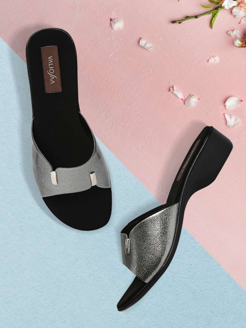 Valiosaa heels online