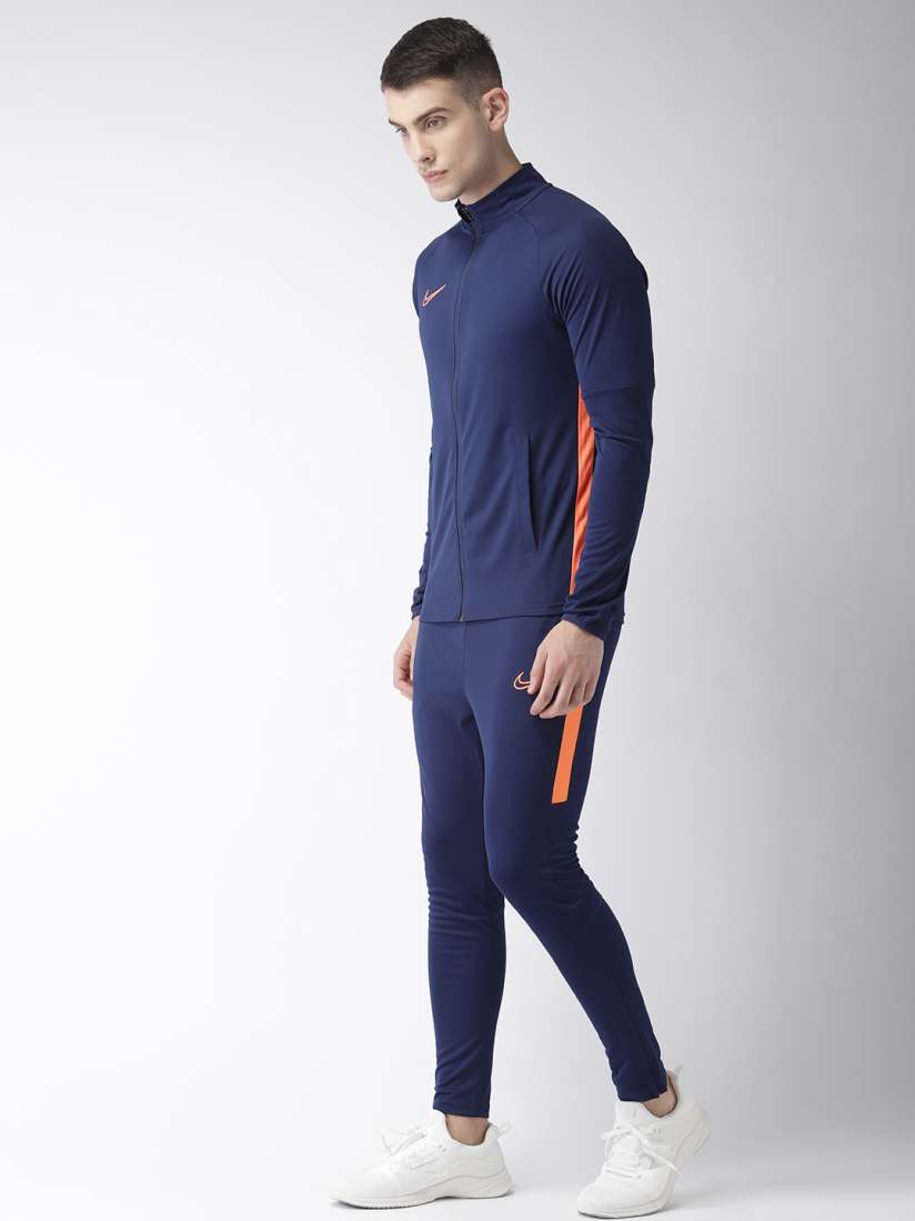 Nike jogger suits mens store