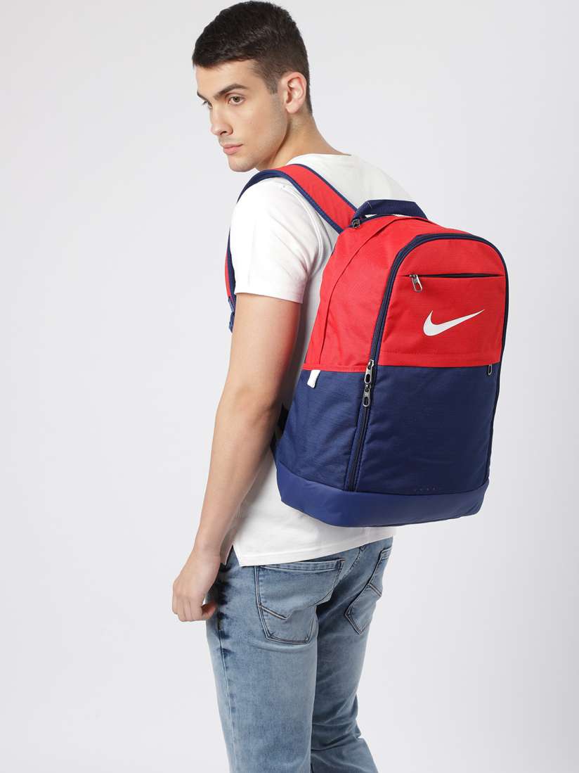 Red and blue nike backpack hotsell