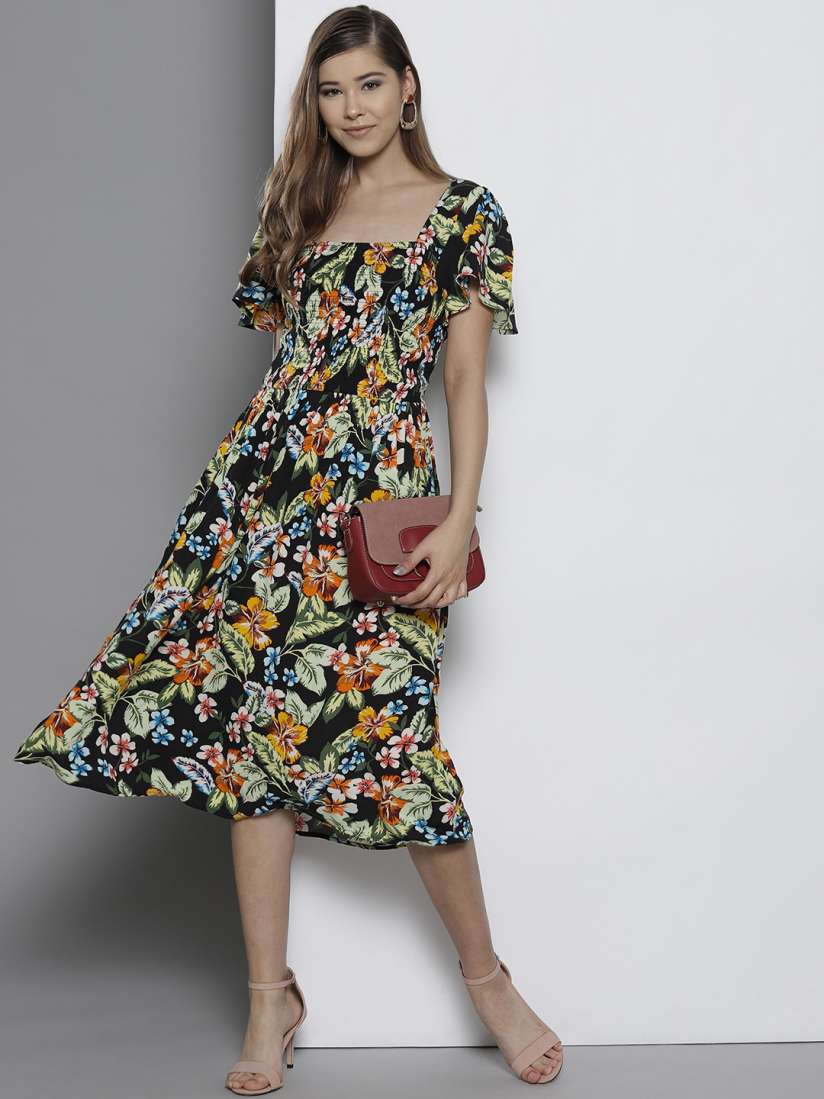Buy DOROTHY PERKINS Women Black Printed Fit and Flare Dress Dresses for Women 9267129 Myntra