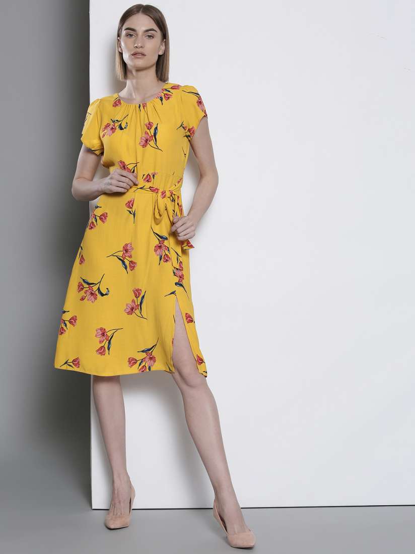 Buy DOROTHY PERKINS Women Petite Yellow Printed A Line Dress Dresses for Women 9307637 Myntra