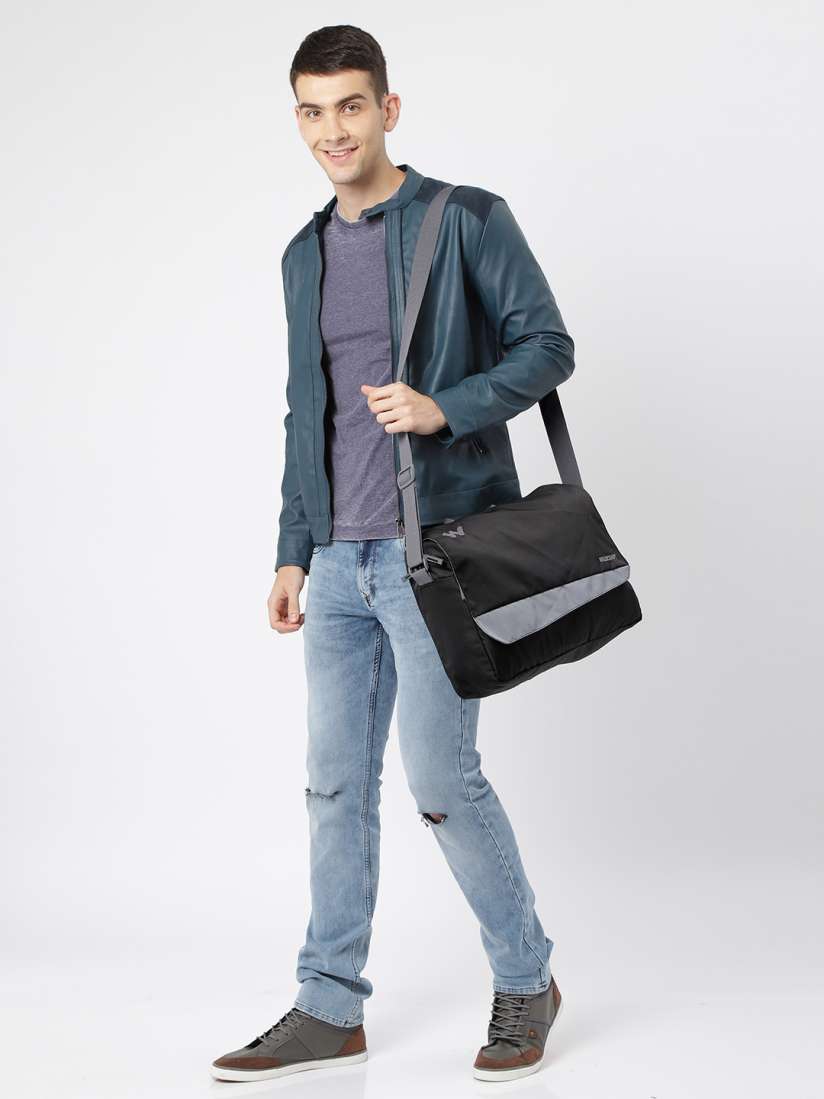 Buy Wildcraft Unisex Black Solid Courier 3 Messenger Bag Messenger Bag for Unisex 9401603 Myntra