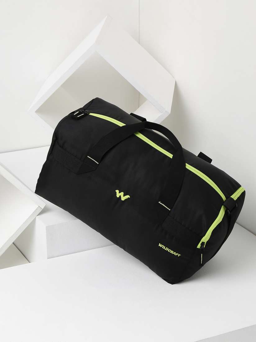 Wildcraft small duffle bag cheap