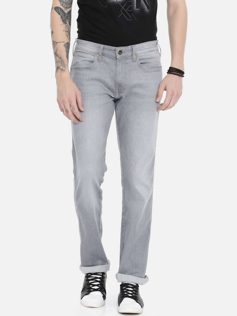 Relaxed Fit Most Popular Men's Jeans 2019 Buy Wrangler Men