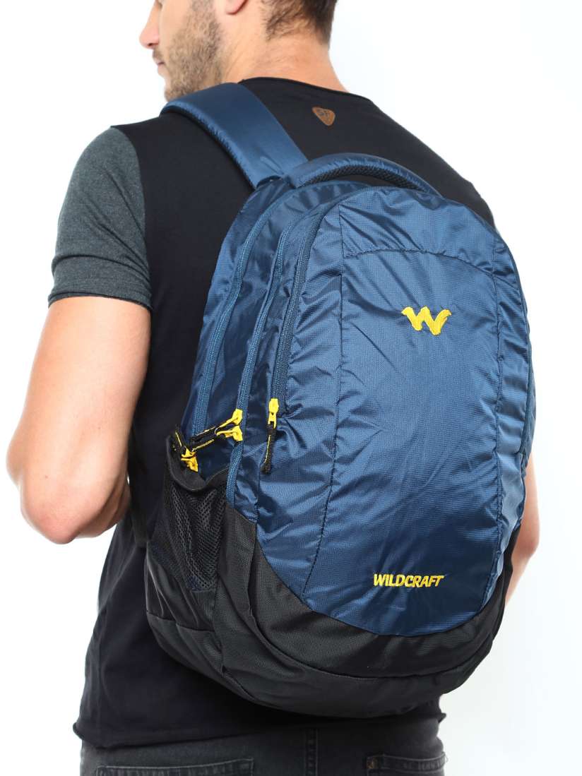 Wildcraft peza black best sale
