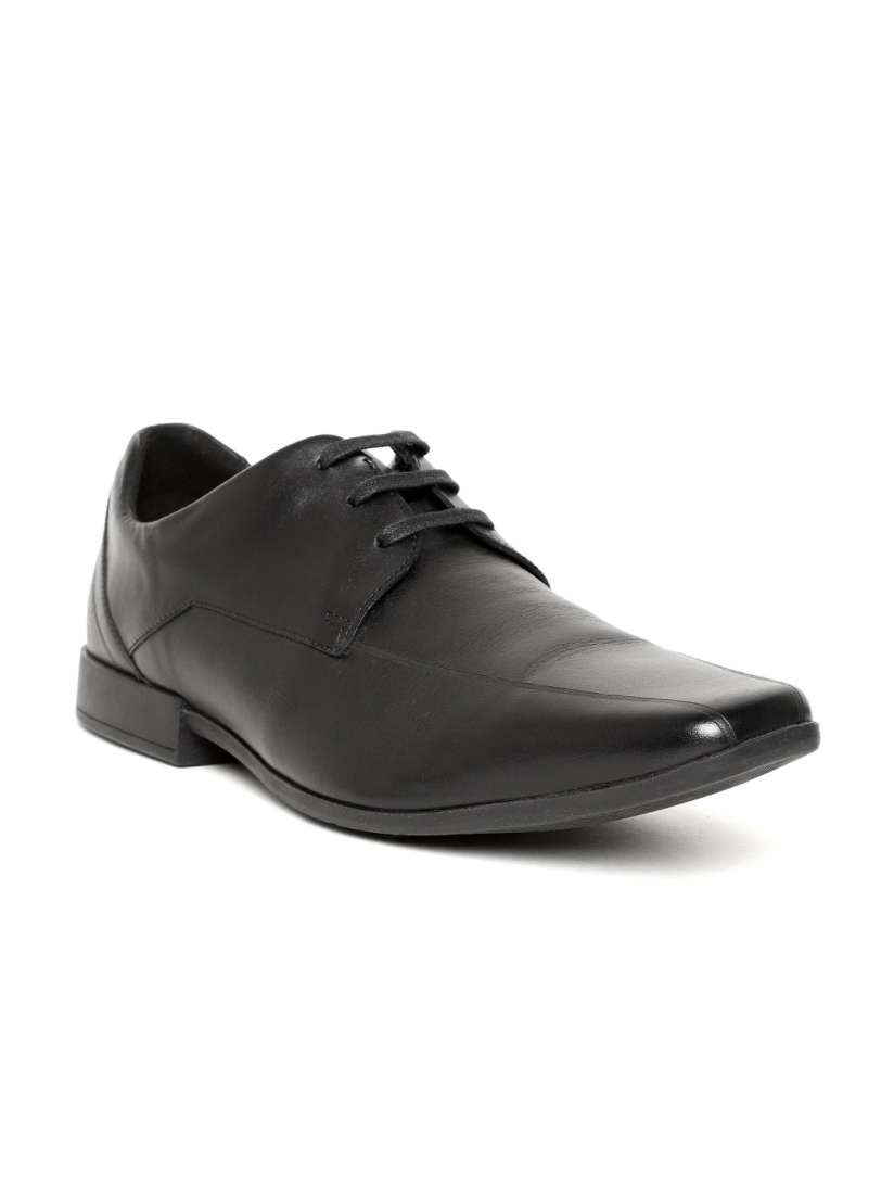 Clarks myntra clearance