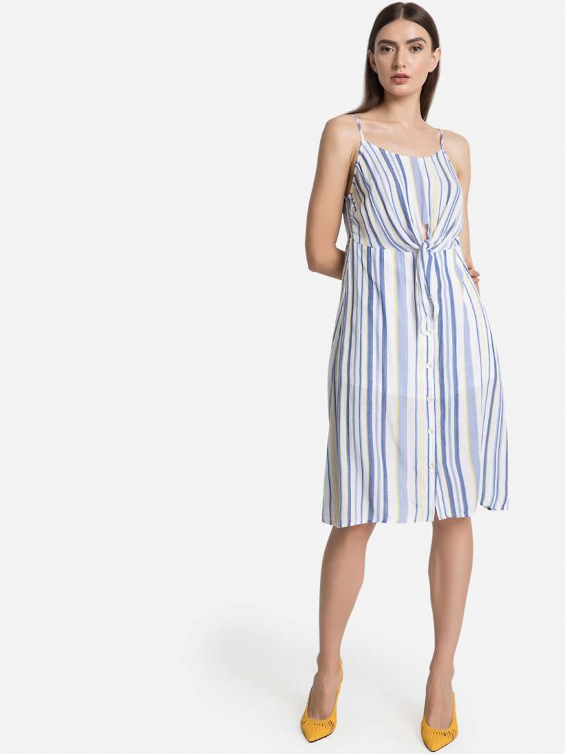 Kazo white dress top
