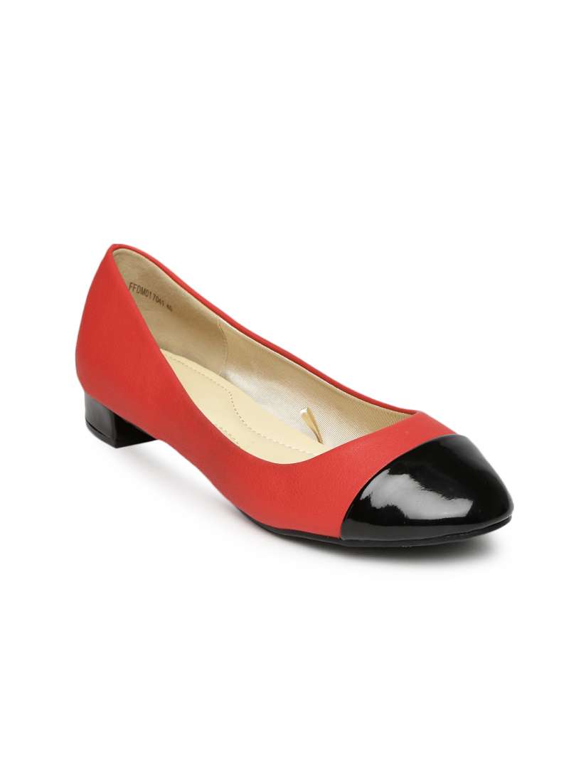 Myntra flat shoes clearance