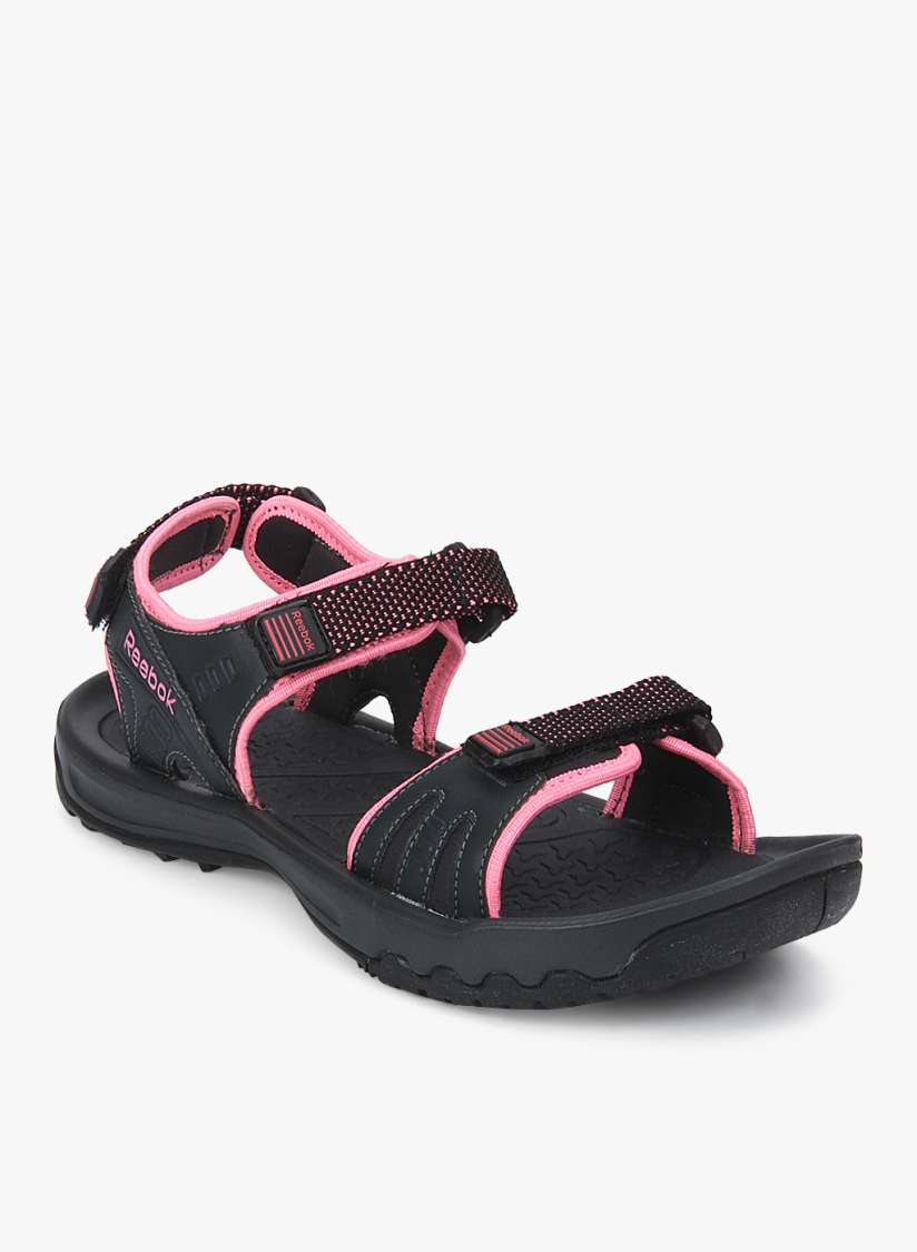 Myntra floaters hotsell
