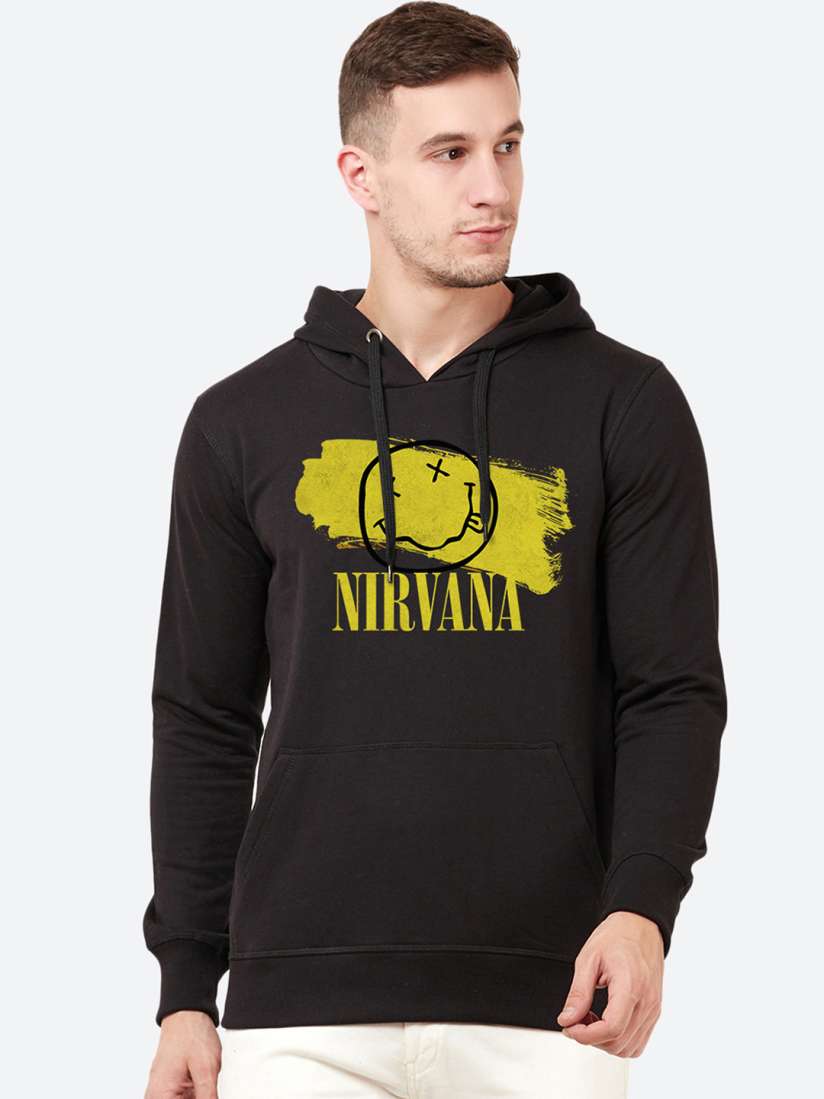 Black hoodie mens myntra 2025