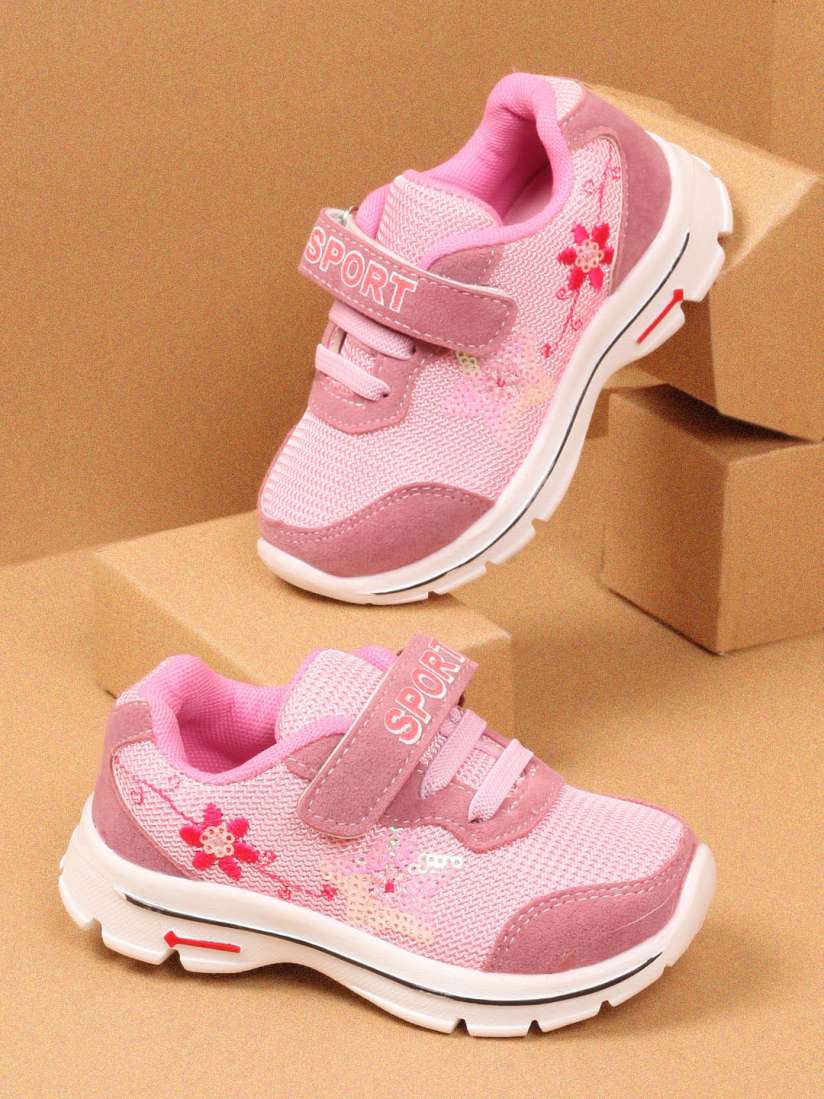 Walktrendy shoes for girl outlet
