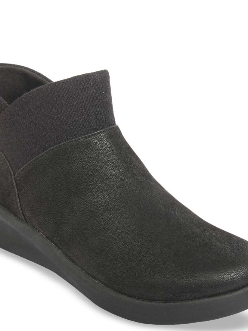 Clarks ladies flat boots top