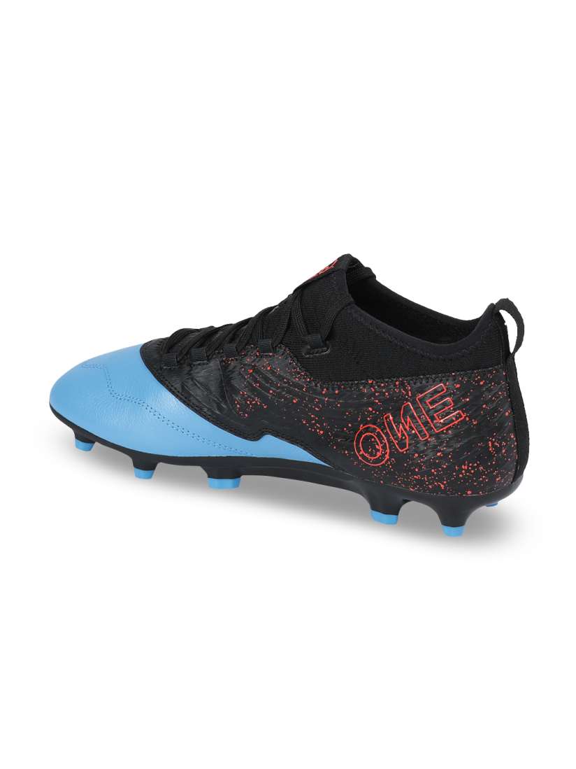 Nike studs myntra discount
