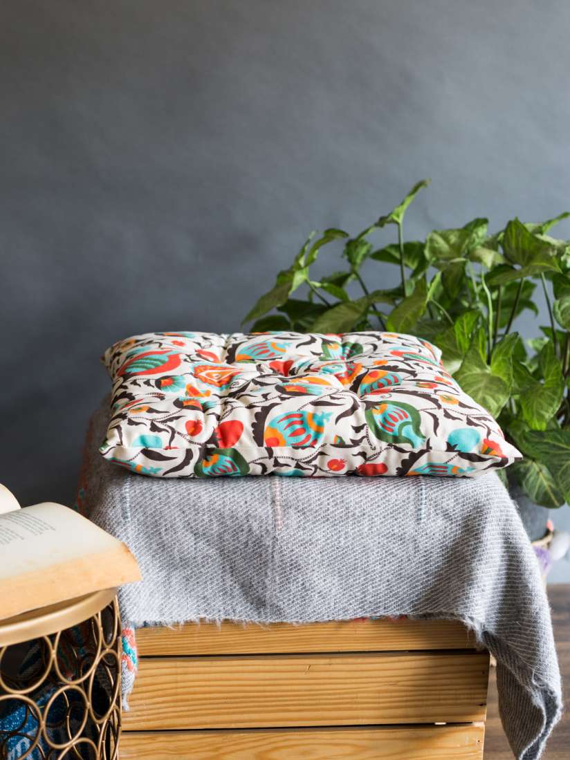 Chumbak floor cushion online