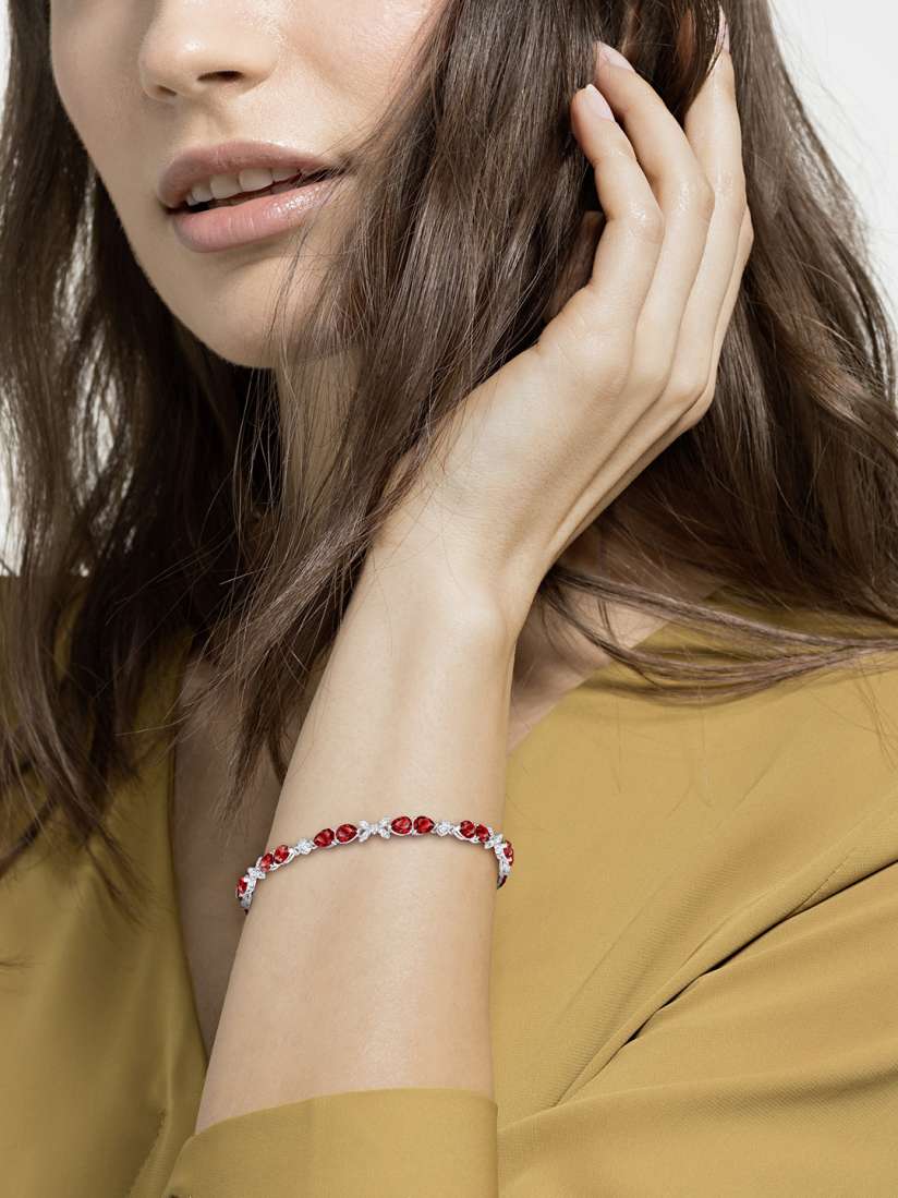 Buy SWAROVSKI LOUISON RED BRACELET CLUSTER SCAR RHS M Bracelet for Women 10225963 Myntra