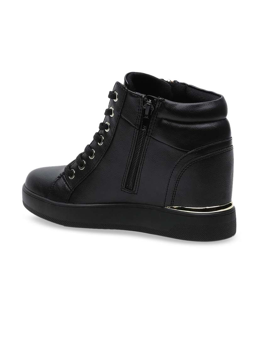Buy ALDO Women Black Flat Boots Boots for Women 10549554 Myntra