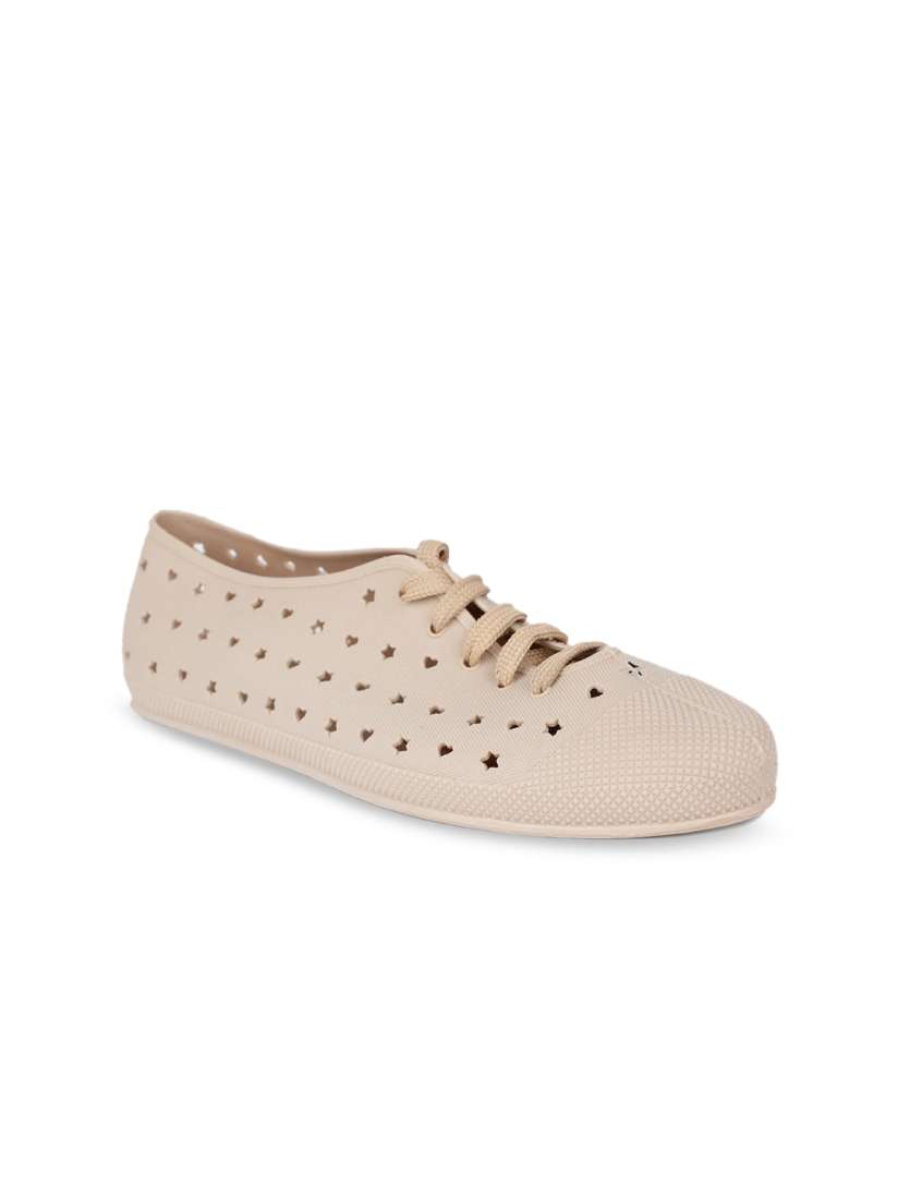 Bata sandak sneakers deals