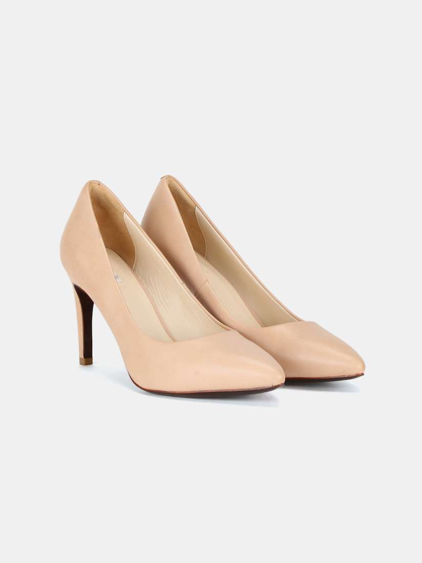 Cole haan beige pumps discount
