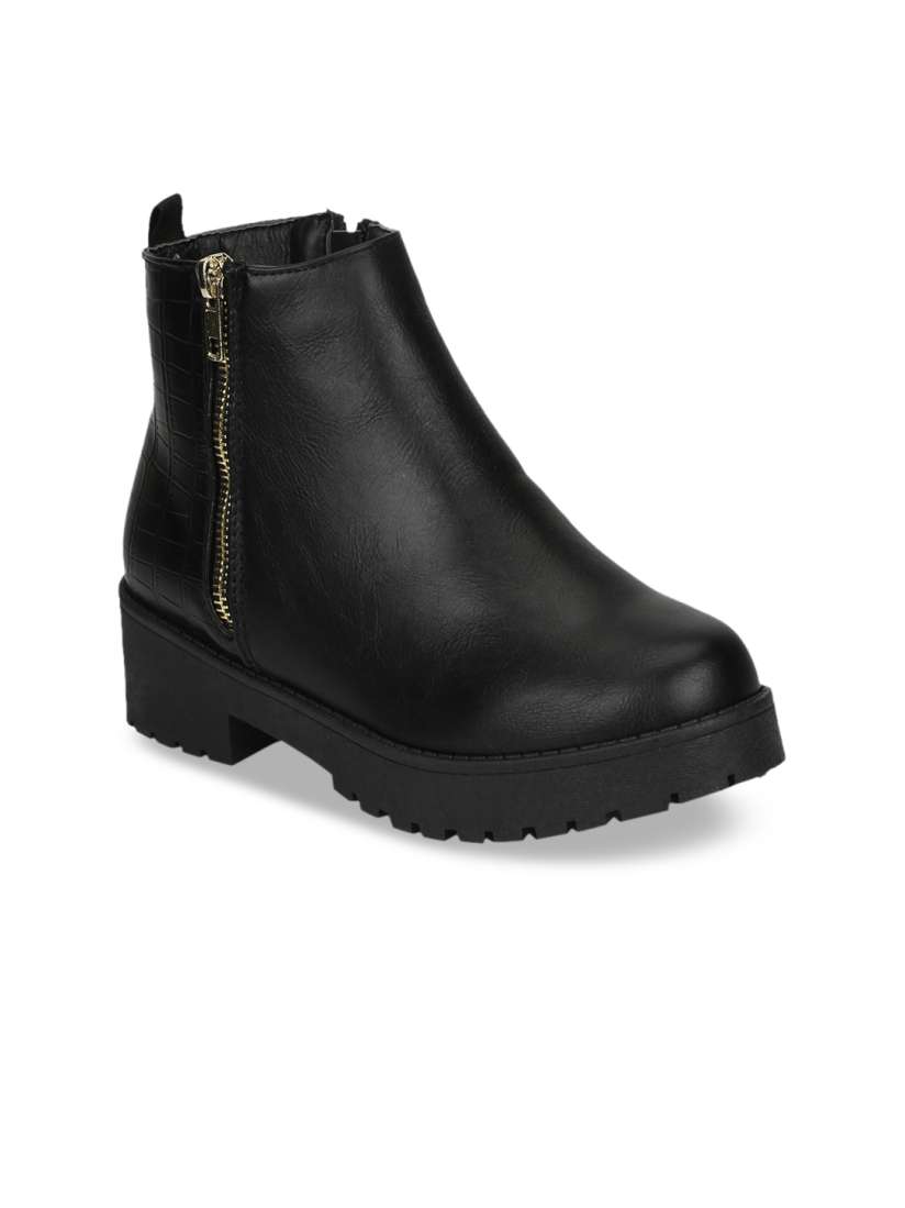 Truffle collection women black solid heeled boots top