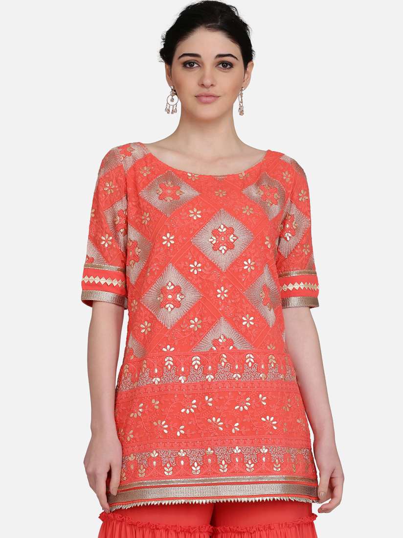 Buy Ojjasvi Women Coral Pink Embroidered Straight Kurti Kurtis for Women 11642604 Myntra