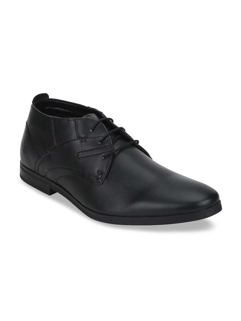 Bond street formal shoes store